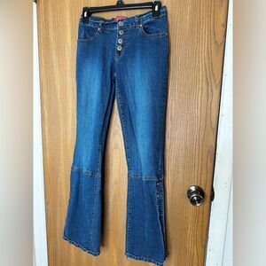 Hot Kiss Flared Jeans Size‎ 5